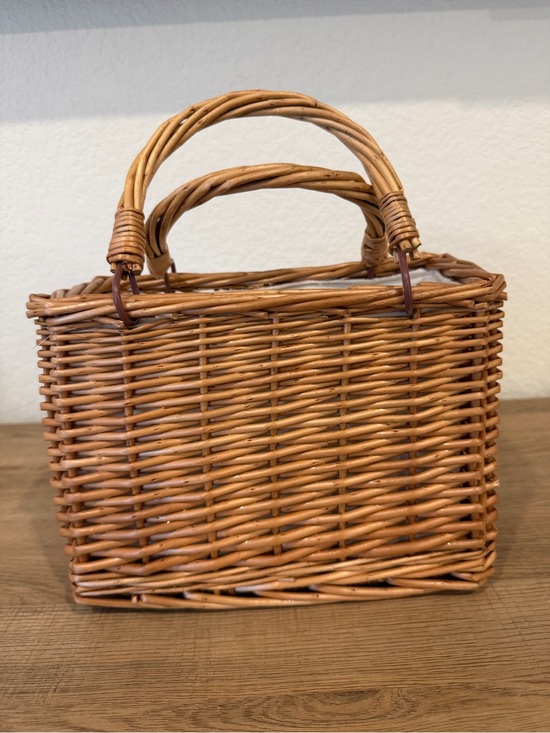 Amazon Handbags - Woven Rattan Bag in Natural Brown